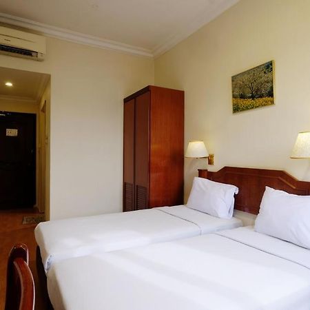 White Sand Hotel Agios Gordios  Buitenkant foto