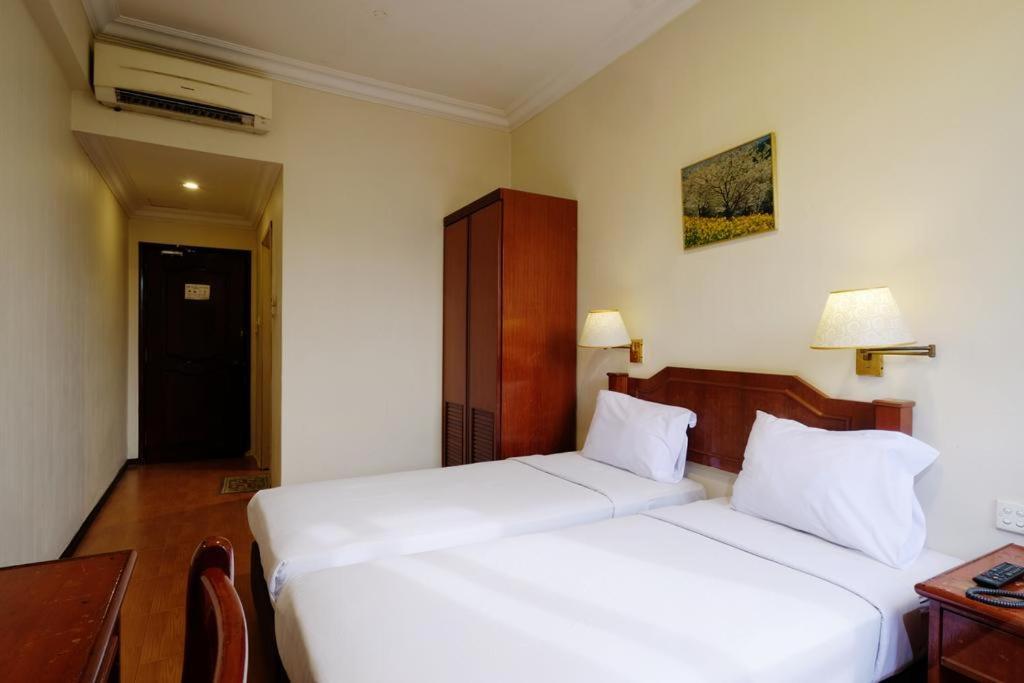 White Sand Hotel Agios Gordios  Buitenkant foto